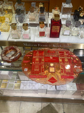 Load image into Gallery viewer, Baccarat Rolling Decor