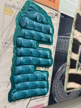 Load image into Gallery viewer, Who Am I ? (Homo Sapiens & Homo Neanderthalensis)