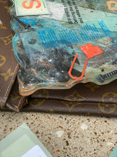 Load image into Gallery viewer, Custom Off-White Rolling Decor